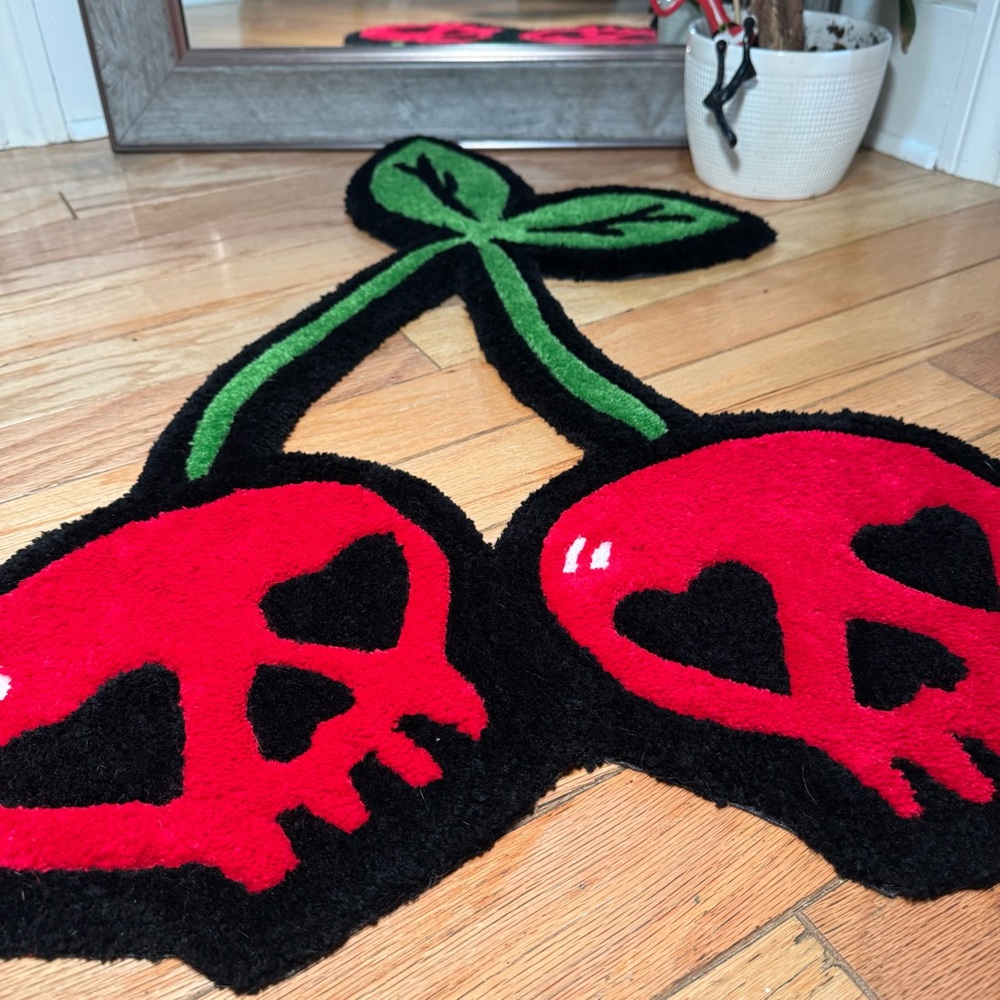 Skull Cherry Rug - Picture 3 of 4